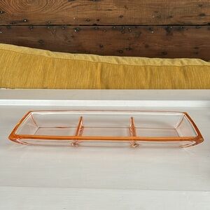 Leonardo Rosé - Clear Tray, Coral Color Trim Visually Stunning 16”x 6”